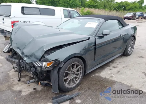 2015 Ford Mustang Ecoboost Premium из США, поврежденный, VIN 1FATP8UH0F5392745